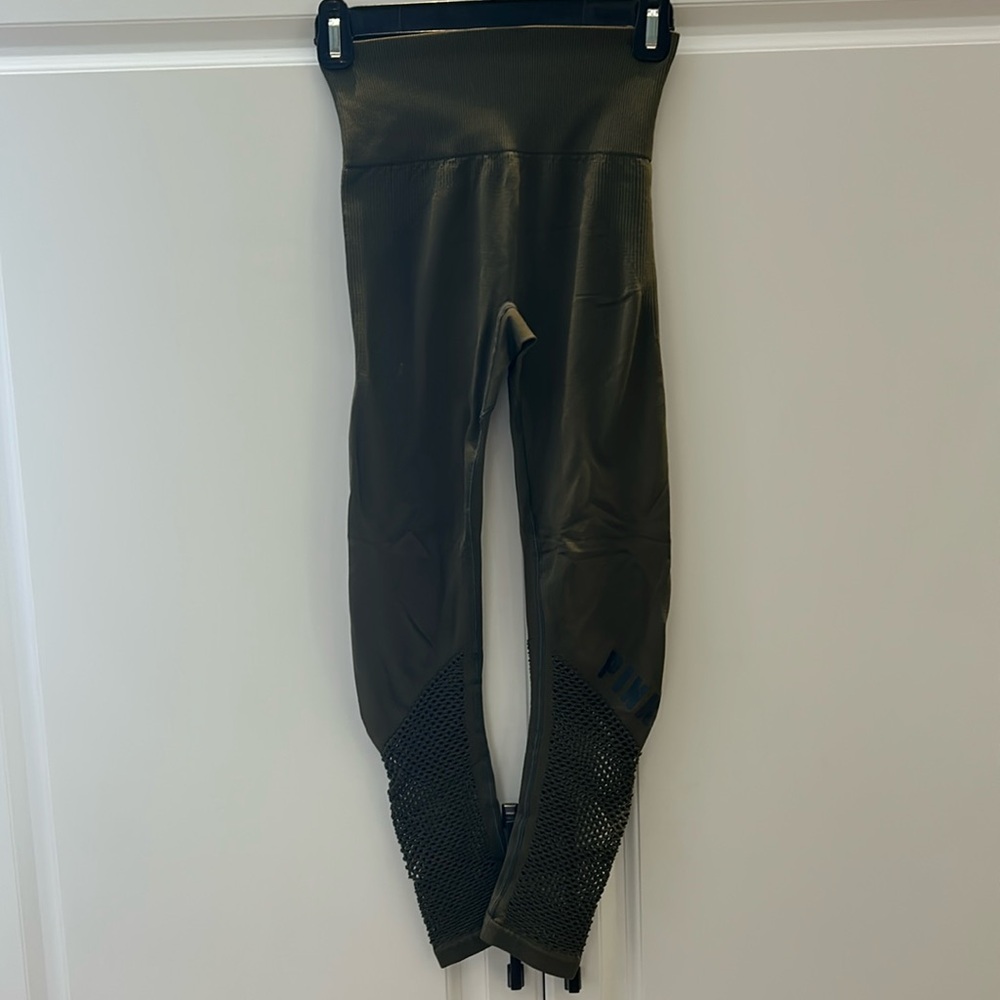 Victoria Secret Pink Ultimate Workout Legging Size XS